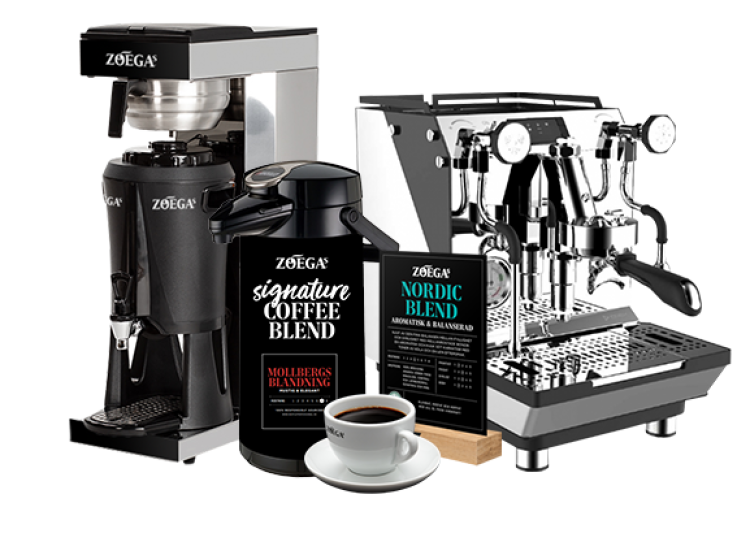 Kaffebryggare, termos, kaffekopp och espressomaskin