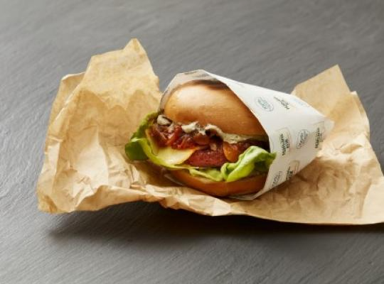 halsans-kok-sensational-burger-roeget-mayonnaise