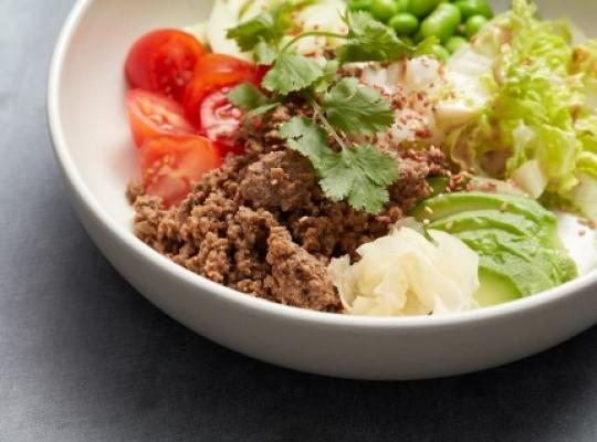 halsans-kok-vegan-mince-teriyaki-poke-bowl