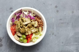 PROTEINSALLAD (VEGANSK)