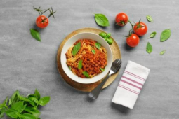 SPAGHETTI BOLOGNESE