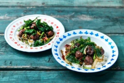 opskrift Pad gaprao Vegan Balls