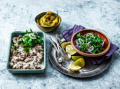 VEGAN MINCE MED TAHINI OCH FÄRSKA ÖRTER
