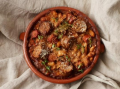 BÖNCASSOULET, VARMA KRYDDOR OCH SENSATIONAL™ SAUSAGE