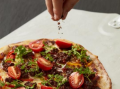 vegan-mince-halsans-kok-pizza