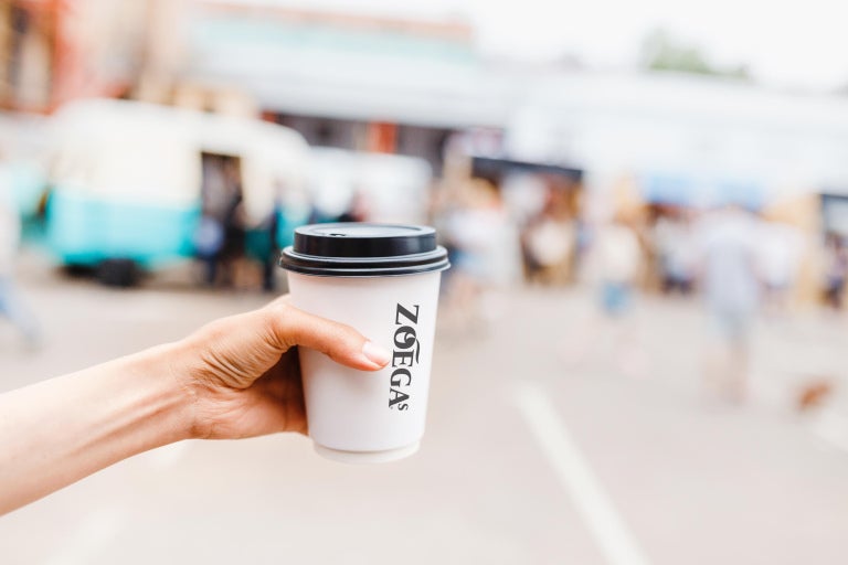 zoegas kaffe i hand i eventområde